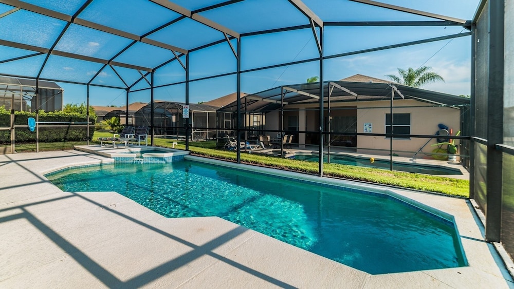 Windsor Palms Resort 4 Bedroom Home+ Game Room 4 Home