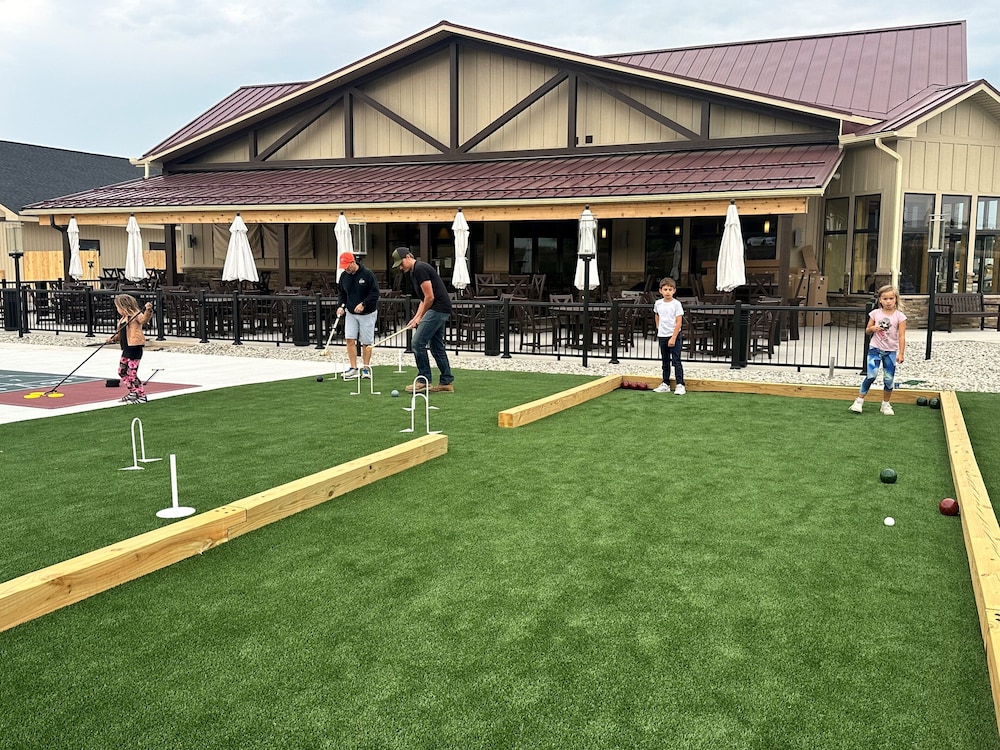 Alpen Bluffs Outdoor Resort