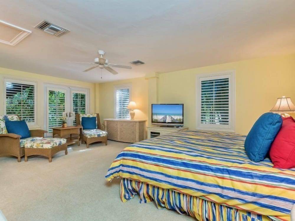 Bougainvillea Home view 4