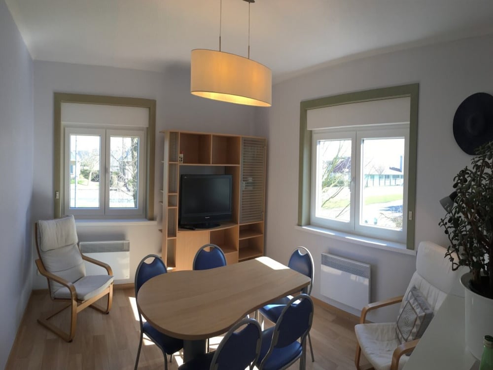 Apartment Near Zeedijk Beach Promenade
