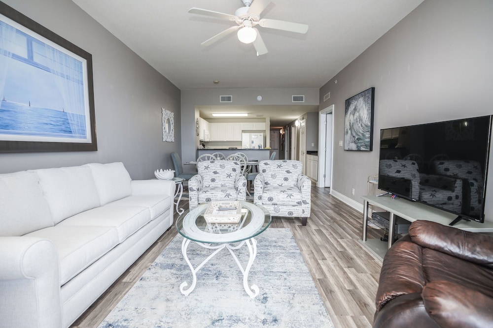 Calypso Beach Resort by Panhandle Getaways