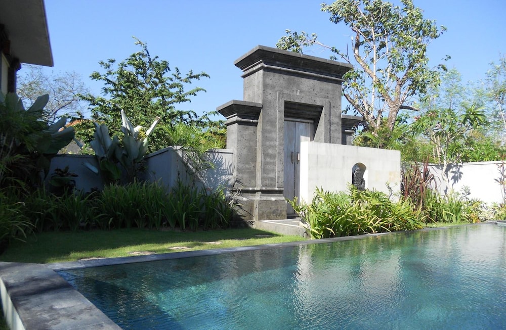 Avisaravilla and Guest House
