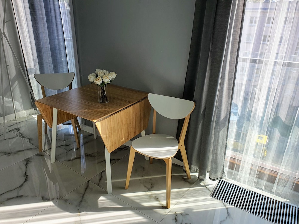 Apartments Warsaw Pawia by Renters