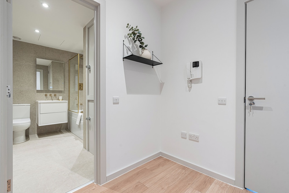 JOIVY Stylish 1 bed flats in Soho