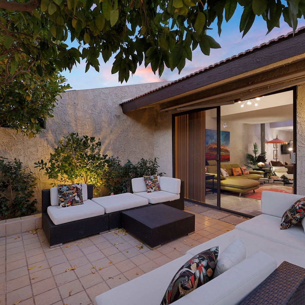 Mountain View Villa in Palm Springs