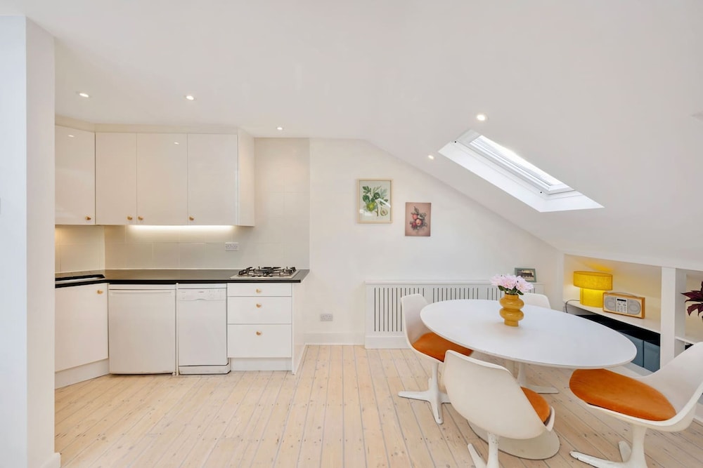 Luxury Penthouse in Maida Vale With Fast Wi-fi