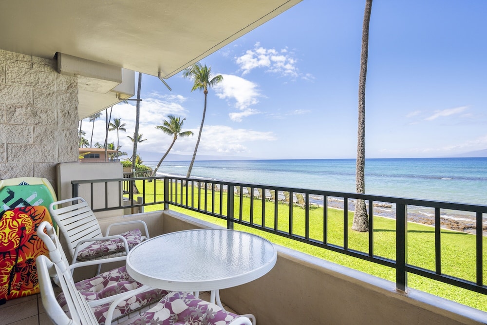 Paki Maui #103 2 Bedroom Condo