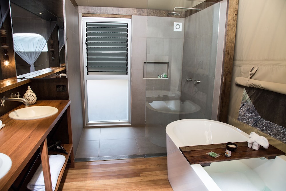 Zoofari Lodge at Taronga Western Plains