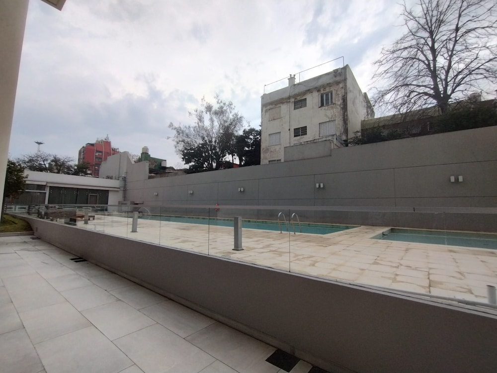 Astor Views - Modern 1BR Apartment in Nu ez