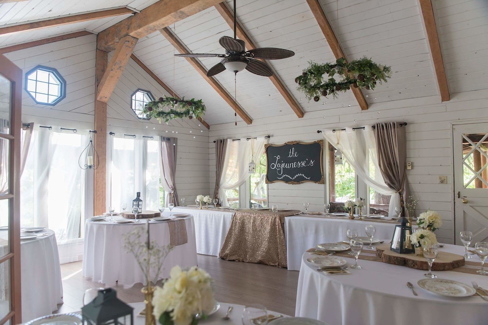 Columbia Gardens Winery and Grape Escape Guesthouse