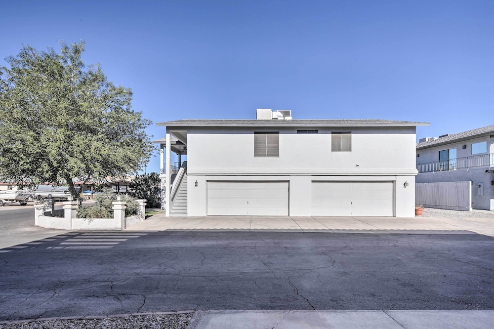 Parker Home on the Colorado River w/ Views! view 3