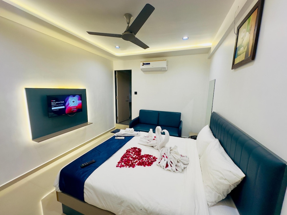 Hotel Soya - Best Hotel AC Rooms Surat