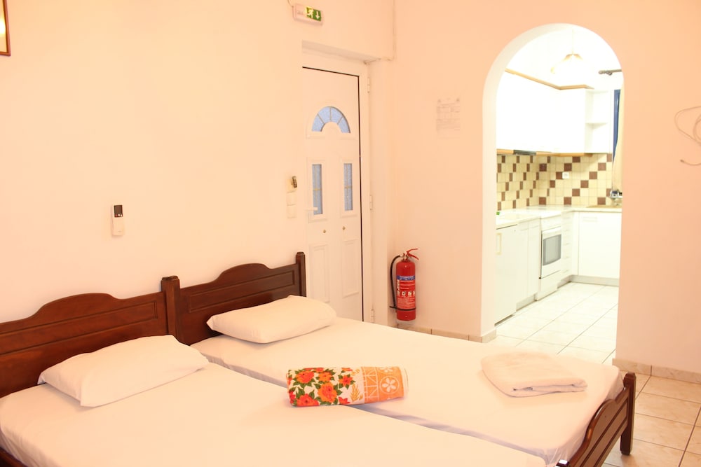 Theofilos Appartements view 4