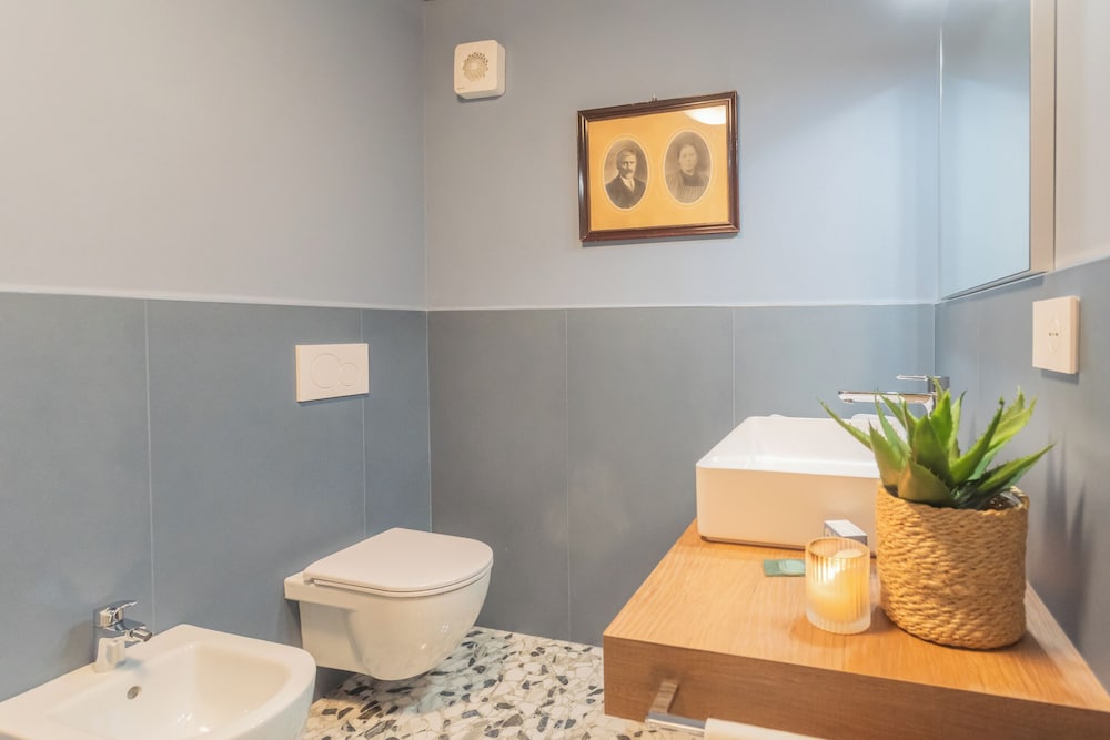 Cinque Giornate 70 Suites by Rent all Como