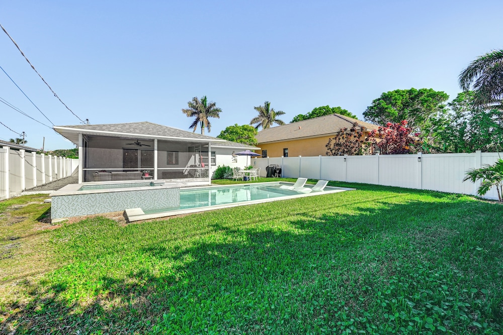 Private Pool & Hot Tub: Family Gem in Naples!