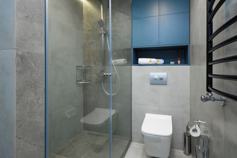 Apartment by Luxe Group KO333