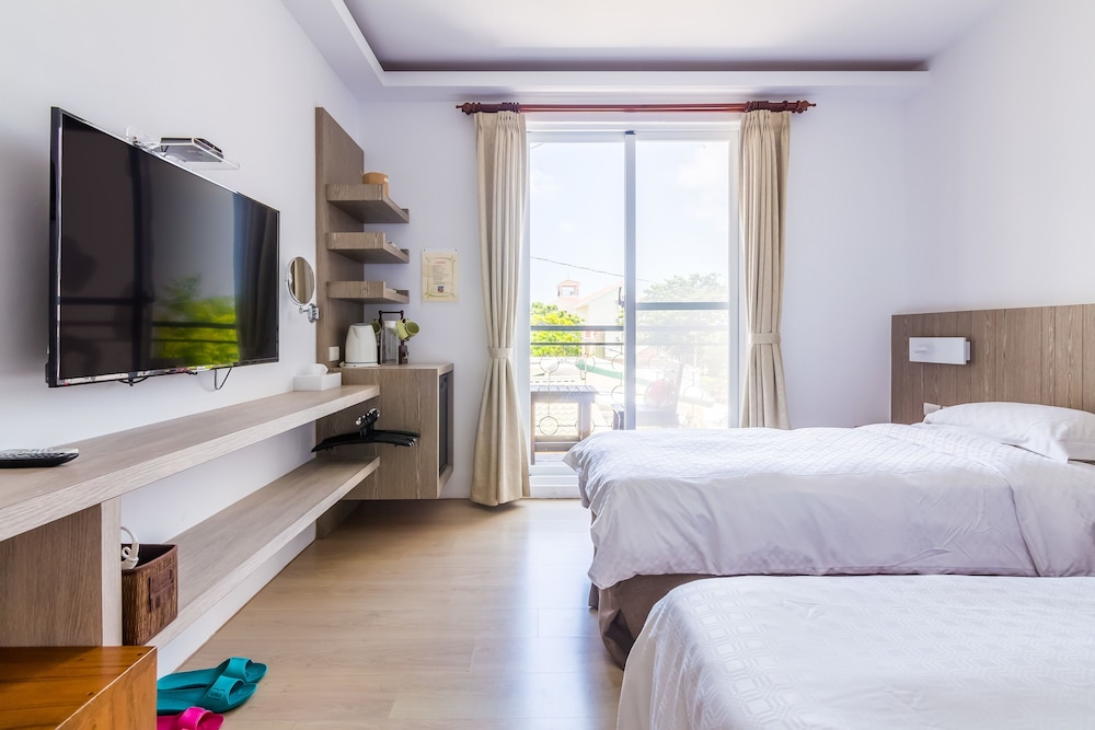 Kenting Fairyland & Farm Guest House