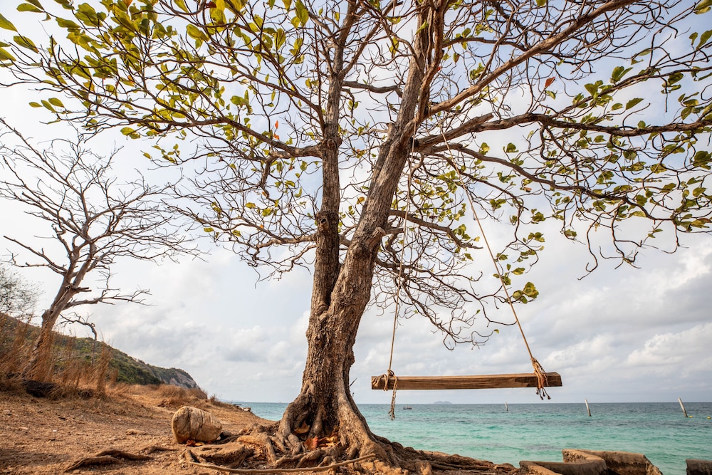 Xanadu Beach Resort