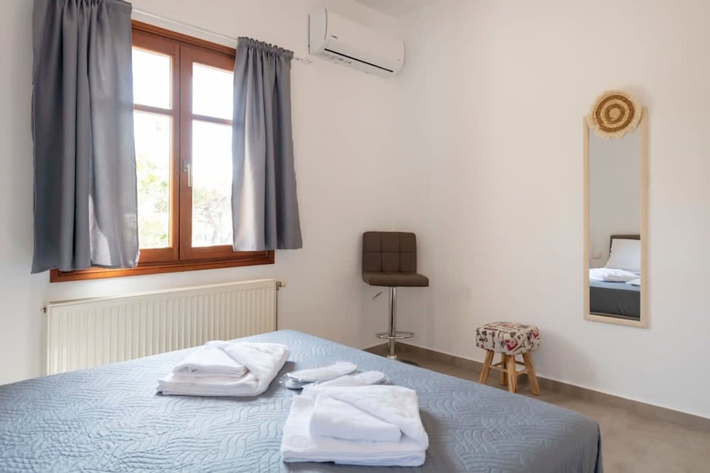 Theodora s Suite in Agios Charalampos