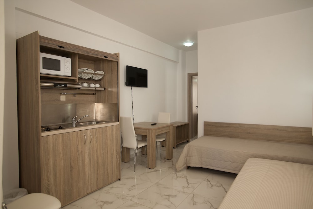 Ocean Analipsis Apartments view 5