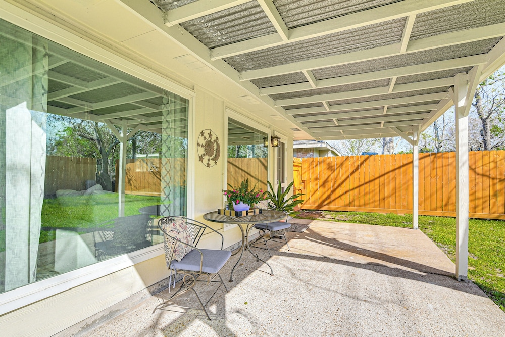6 Mi to Clear Lake: Family Home w/ Patio & Yard