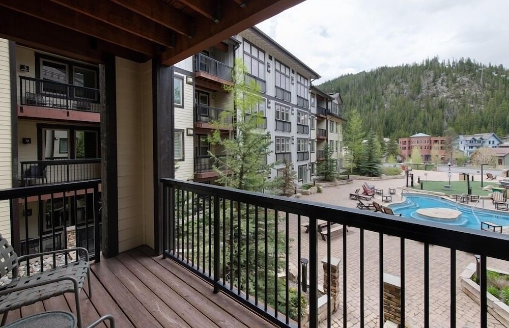 Winter Park CO Resort Lodging - Fraser Crossing/Founders Pointe