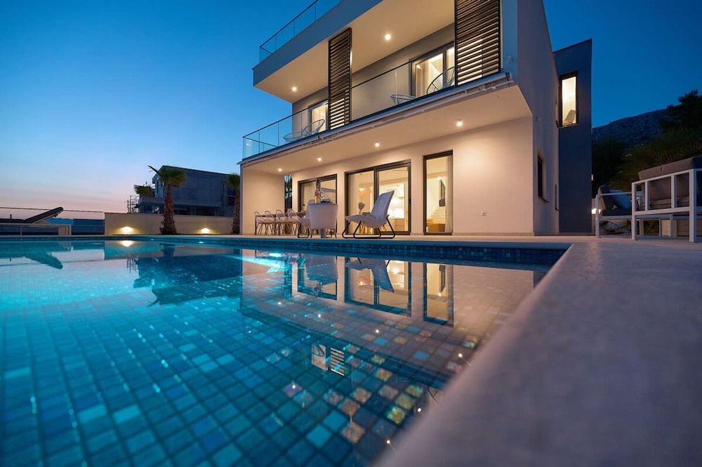 Villa Sunset - Luxury Adriatic Sea View Estate