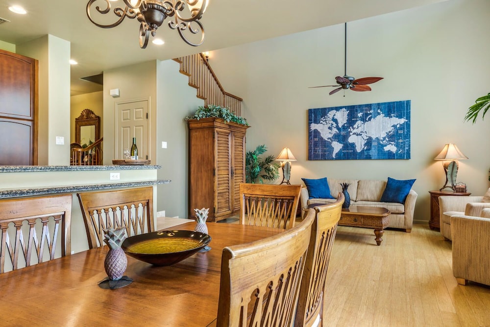 Beautifully Furnished - Hawaiian Villa - AC & Wifi! - Vrkcv