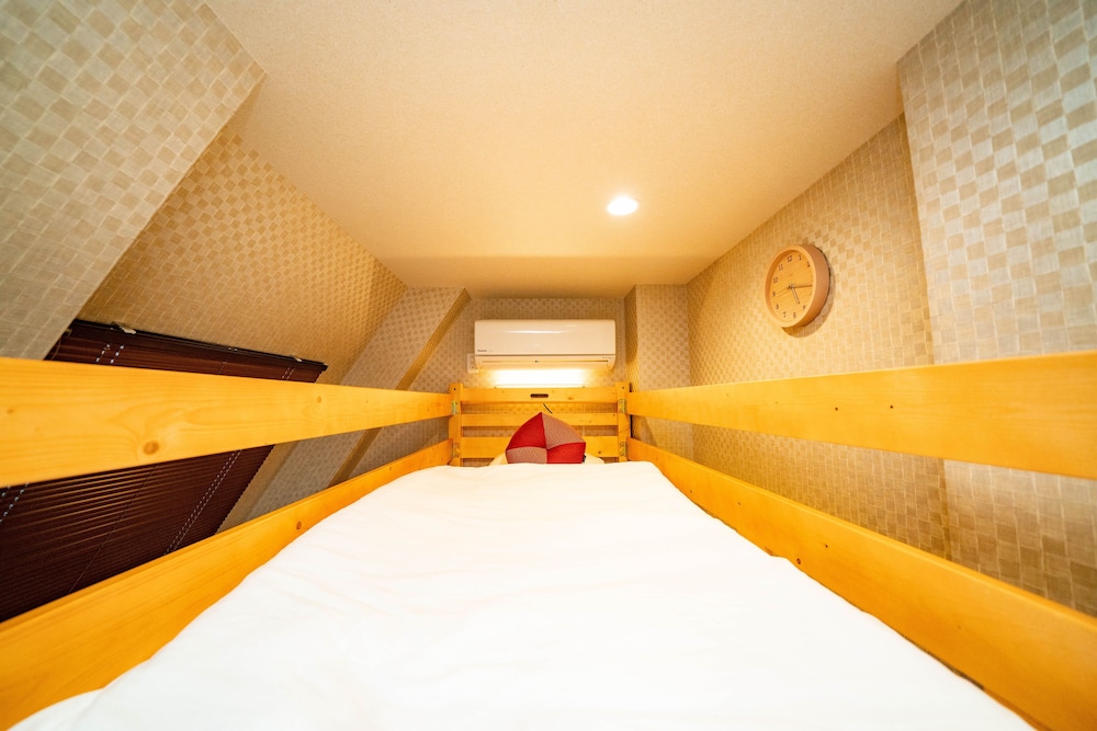 Kaguya Asakusa - Hostel, Caters to Women