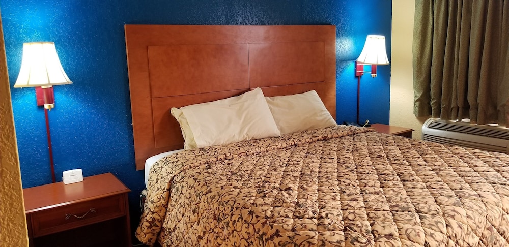 Executive Inn view 4