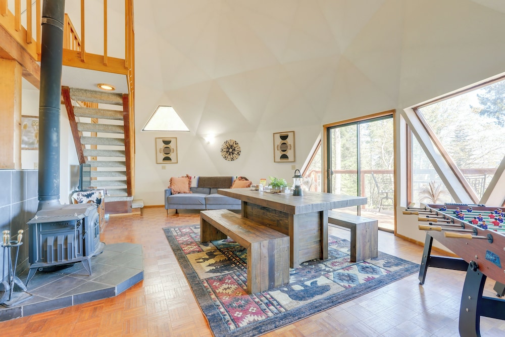 Off-grid Geodesic Dome: Nevada City House w/ Views