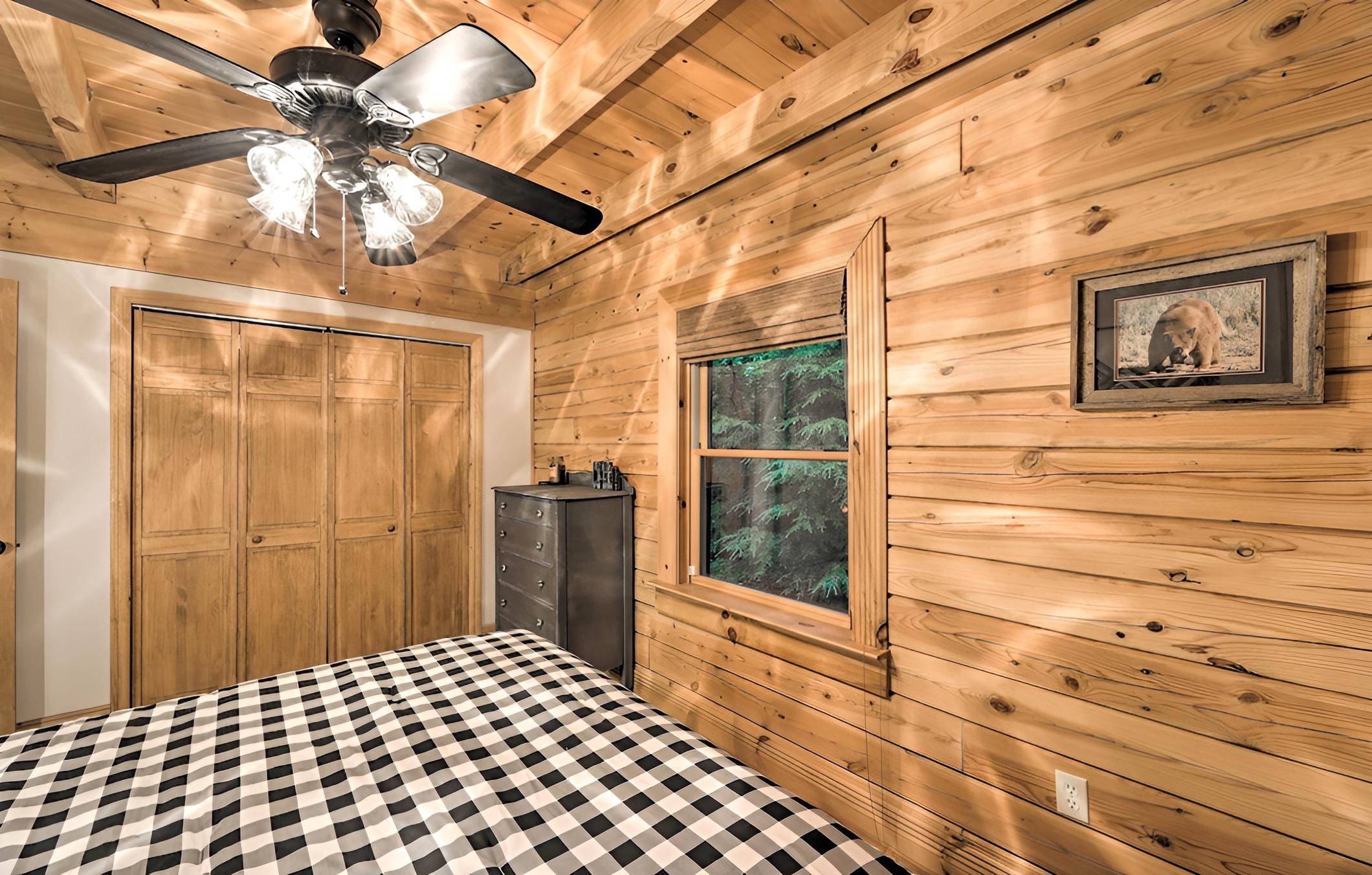 Coalmont Cabin < 10 Miles to Hiking & Fishing view 4