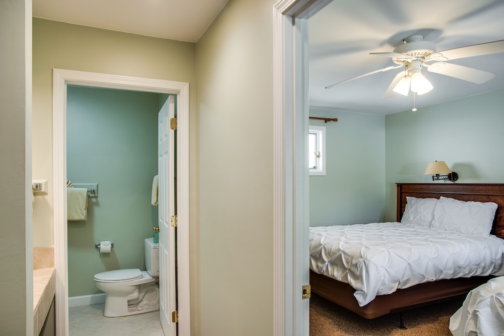 Boxwood Lodge
