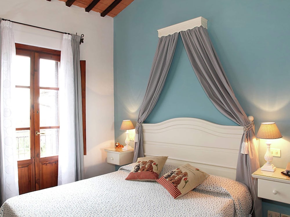 Rustic Elegance in Montepulciano view 2