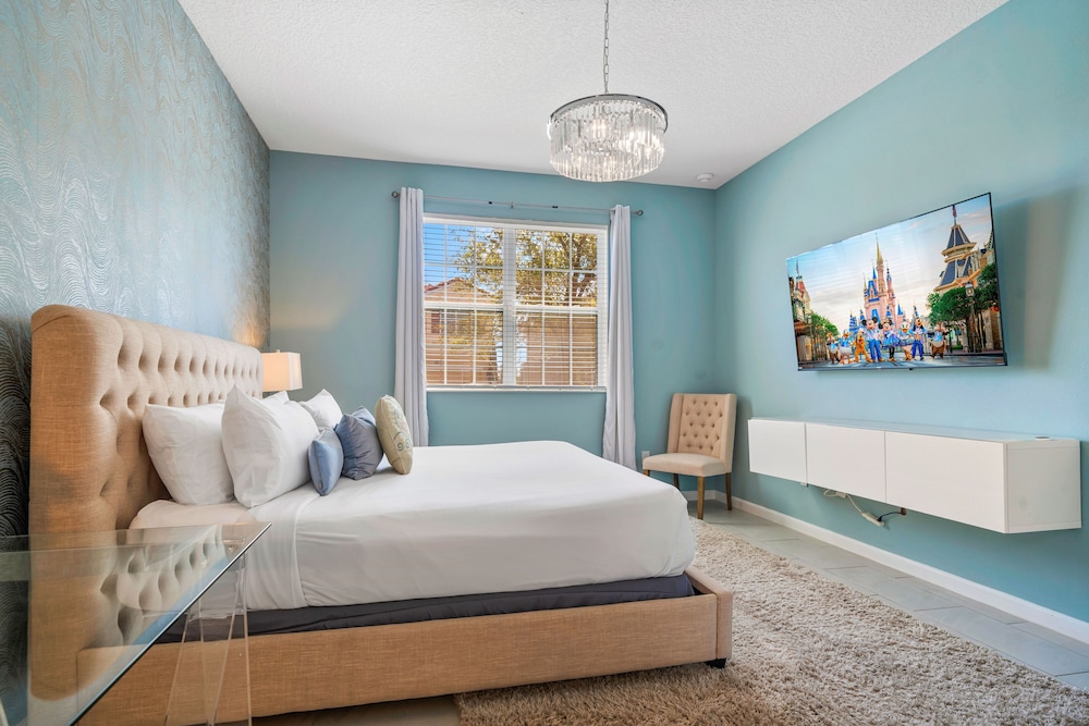 8005 Oak Shadow Ct