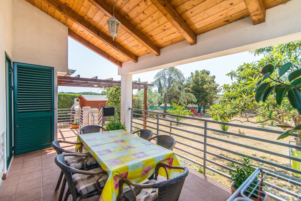 Holiday House Flego view 4