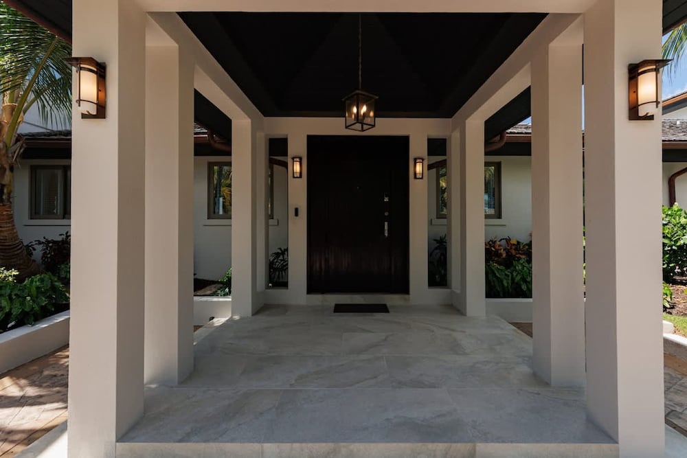 Newly Renovated Notos Cove Villa Property