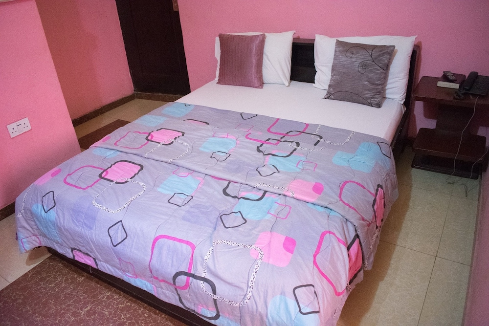 Maria Suites