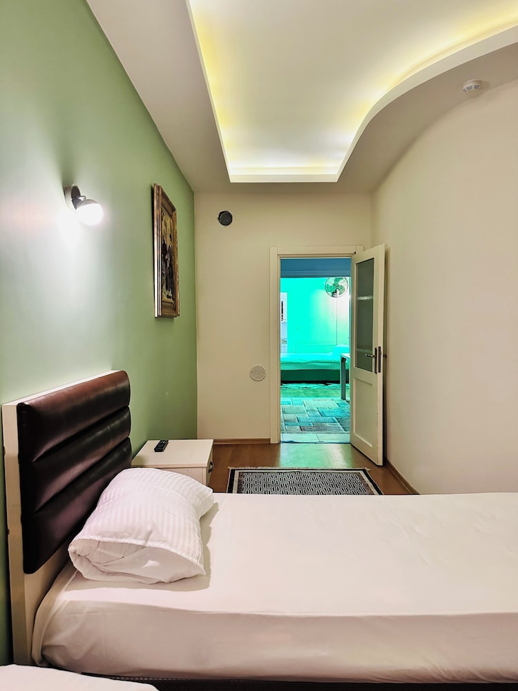 Taksim cozy apartments