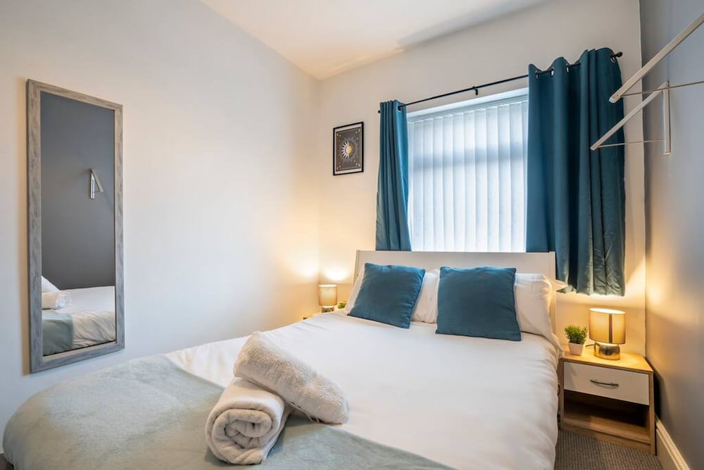 3 Bed Flat-close to City Centre