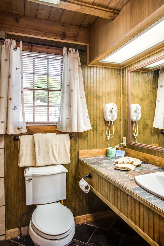 Boxwood Lodge