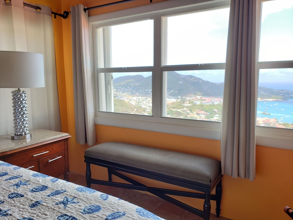 Little Indigo Apartments view 3