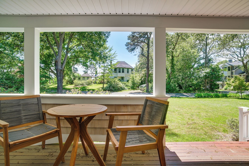 1 Mi to Beach: Cape Cod Family Home in Bourne!