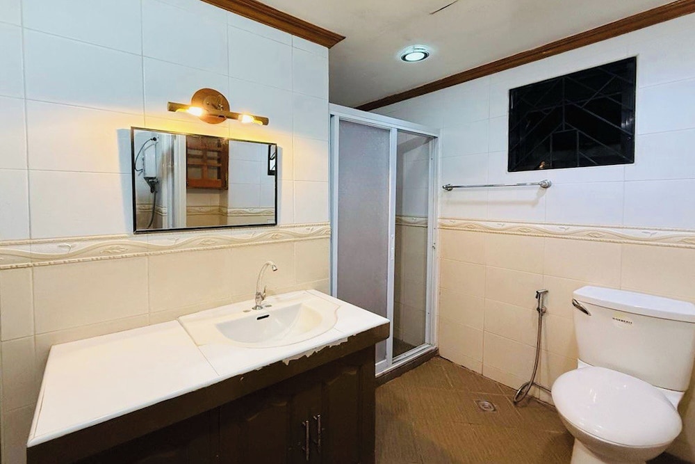 Mountain Transient Lodge