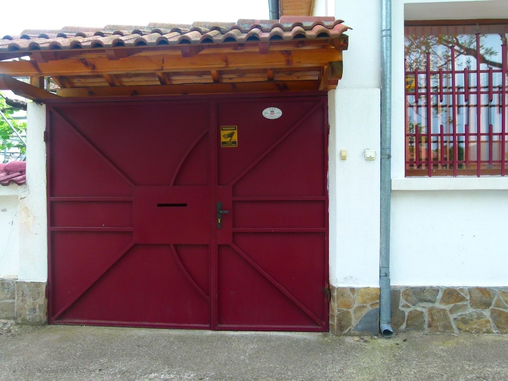 Photo 18