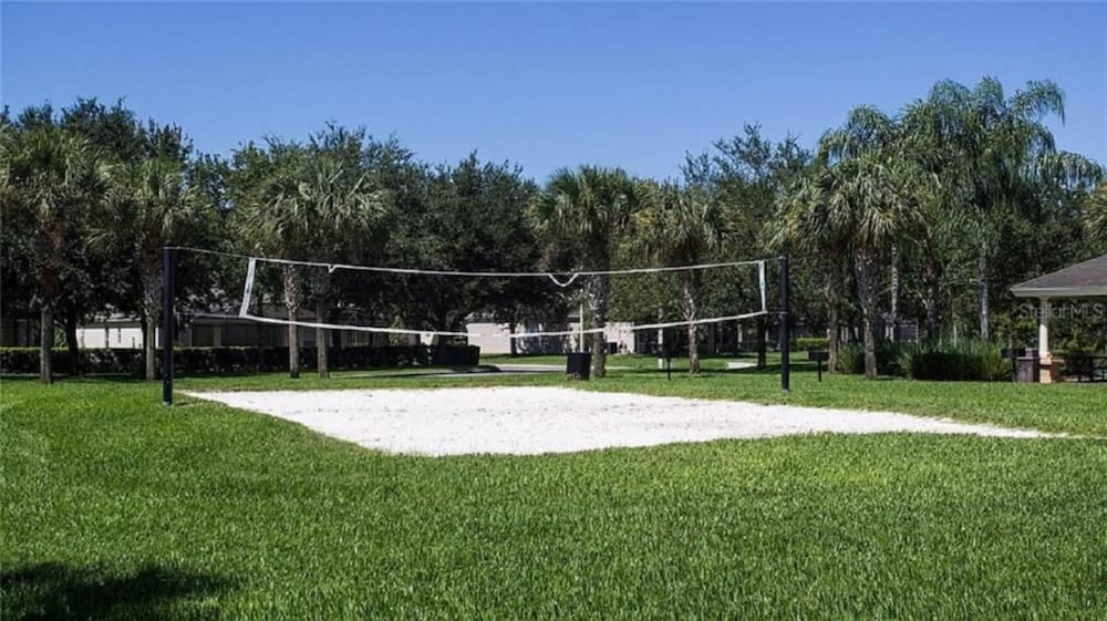 3 BR 2 Miles to Disney Pool Free Wifi and More