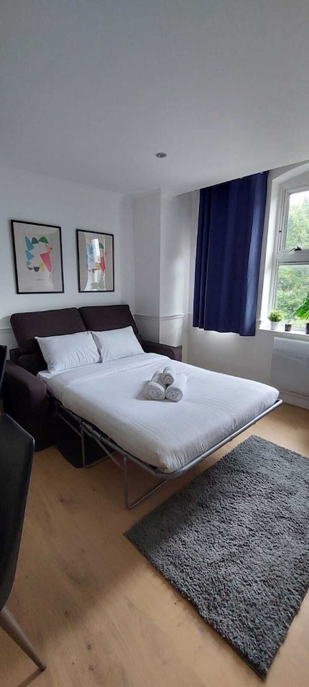Soho-Fitzrovia 1BR London Apartment