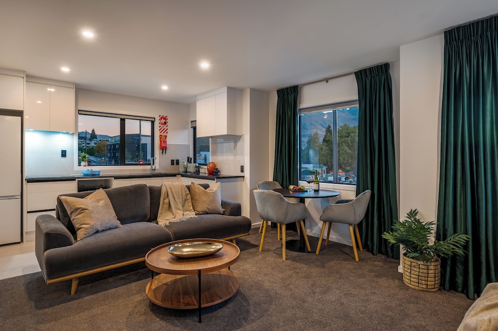 Luxe Suites and Apartments