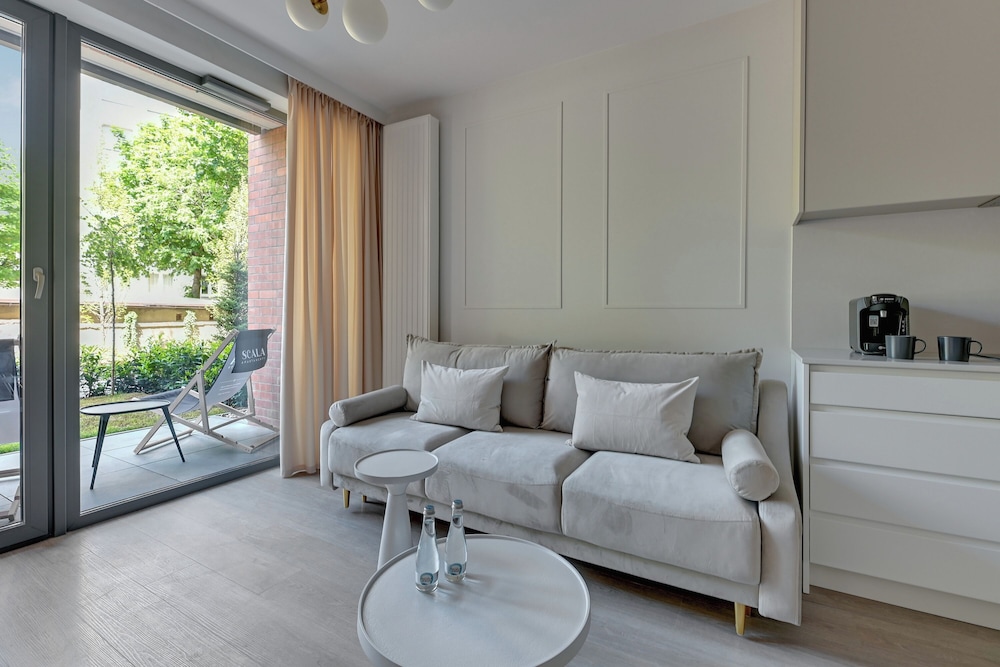 Lion Apartments - Apartments & Studio