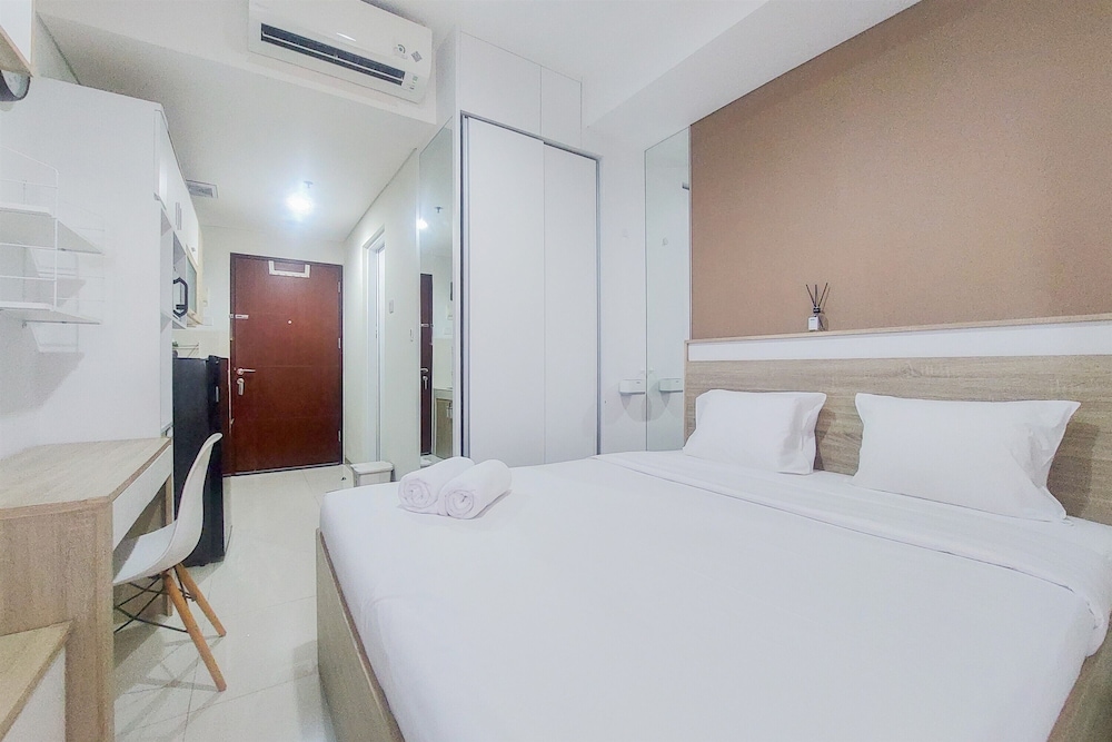 Minimalist and Homey Studio at Springwood Residence Tangerang Apartment